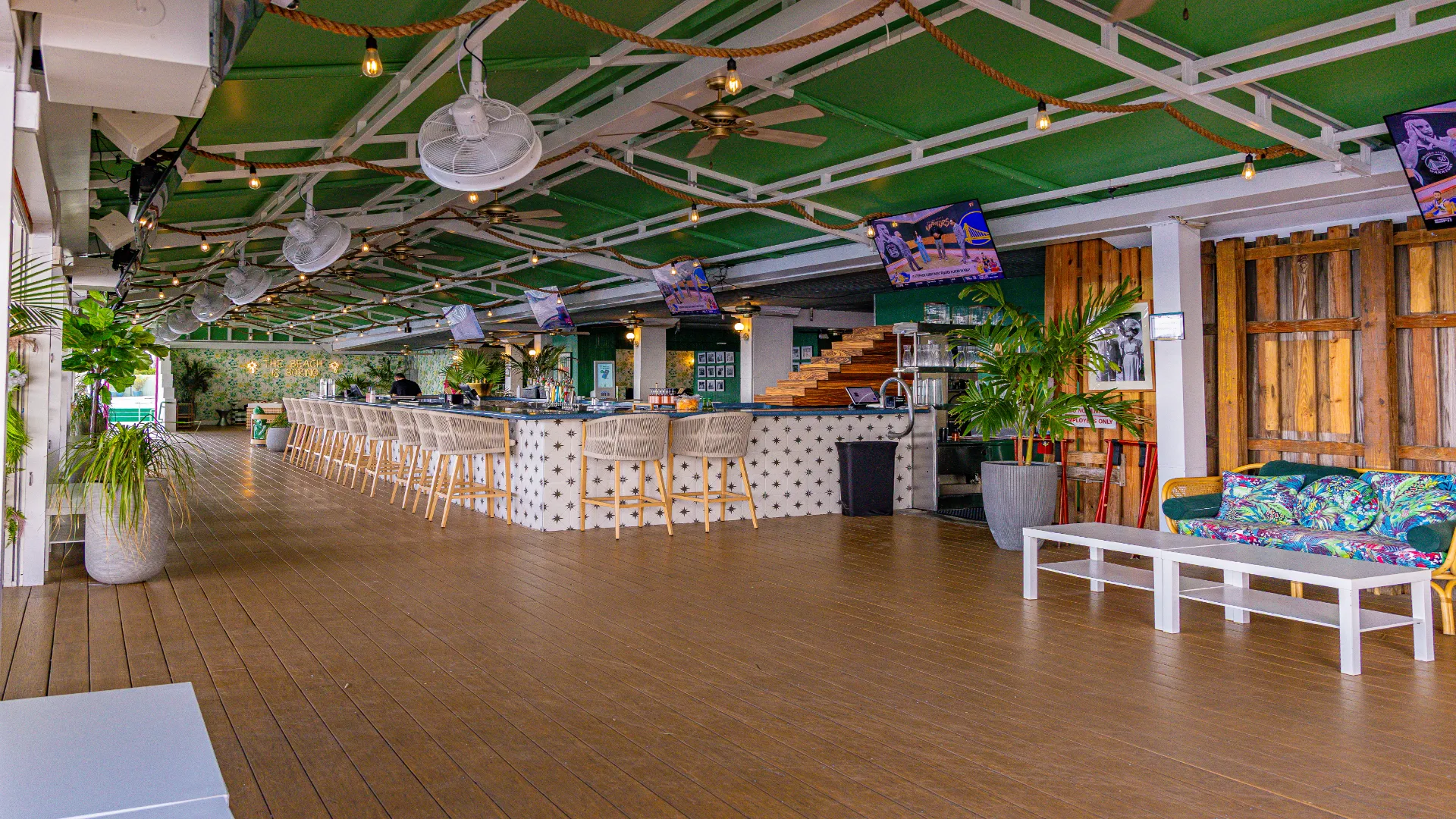 Bar Deck