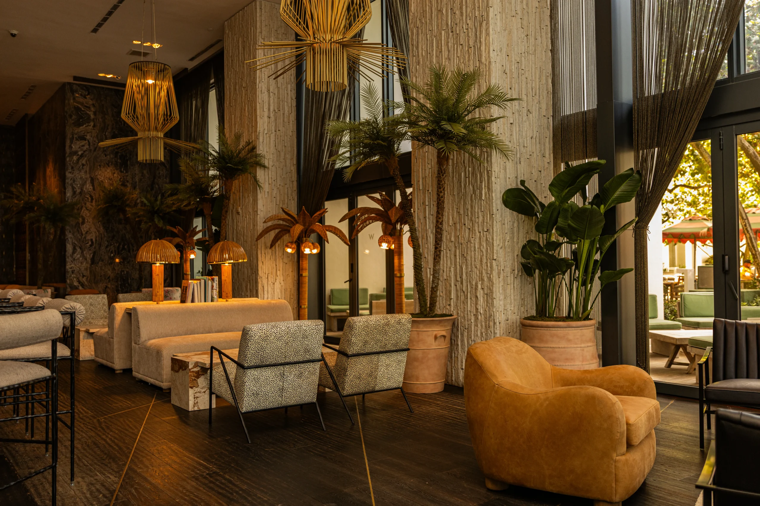 Living Room Bar 1